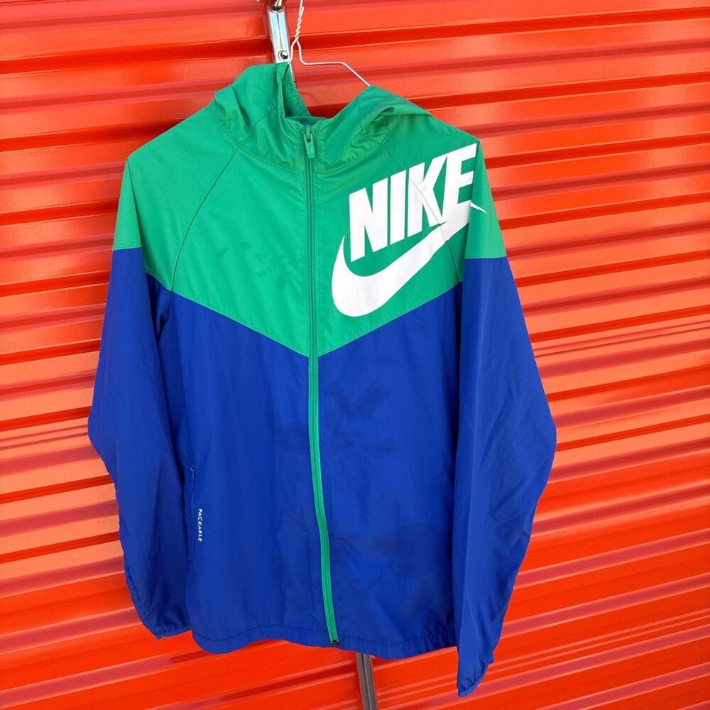 Nike Boys Xl